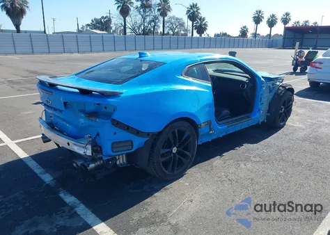 2023 Chevrolet Camaro Rwd 1Ss z USA, uszkodzony, nr VIN 1G1FE1R78P0131455